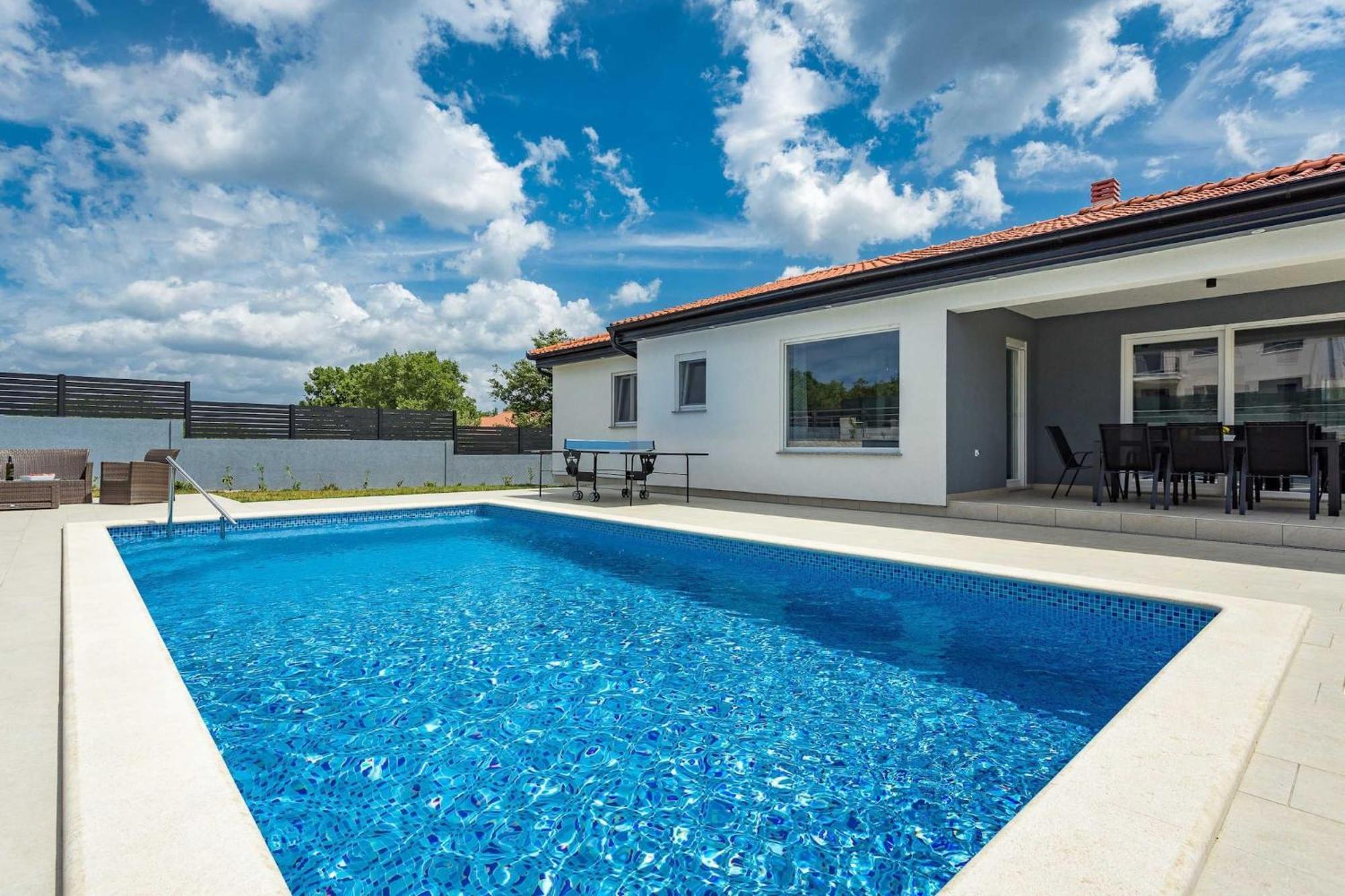 Holiday Home Greta 라빈 외부 사진