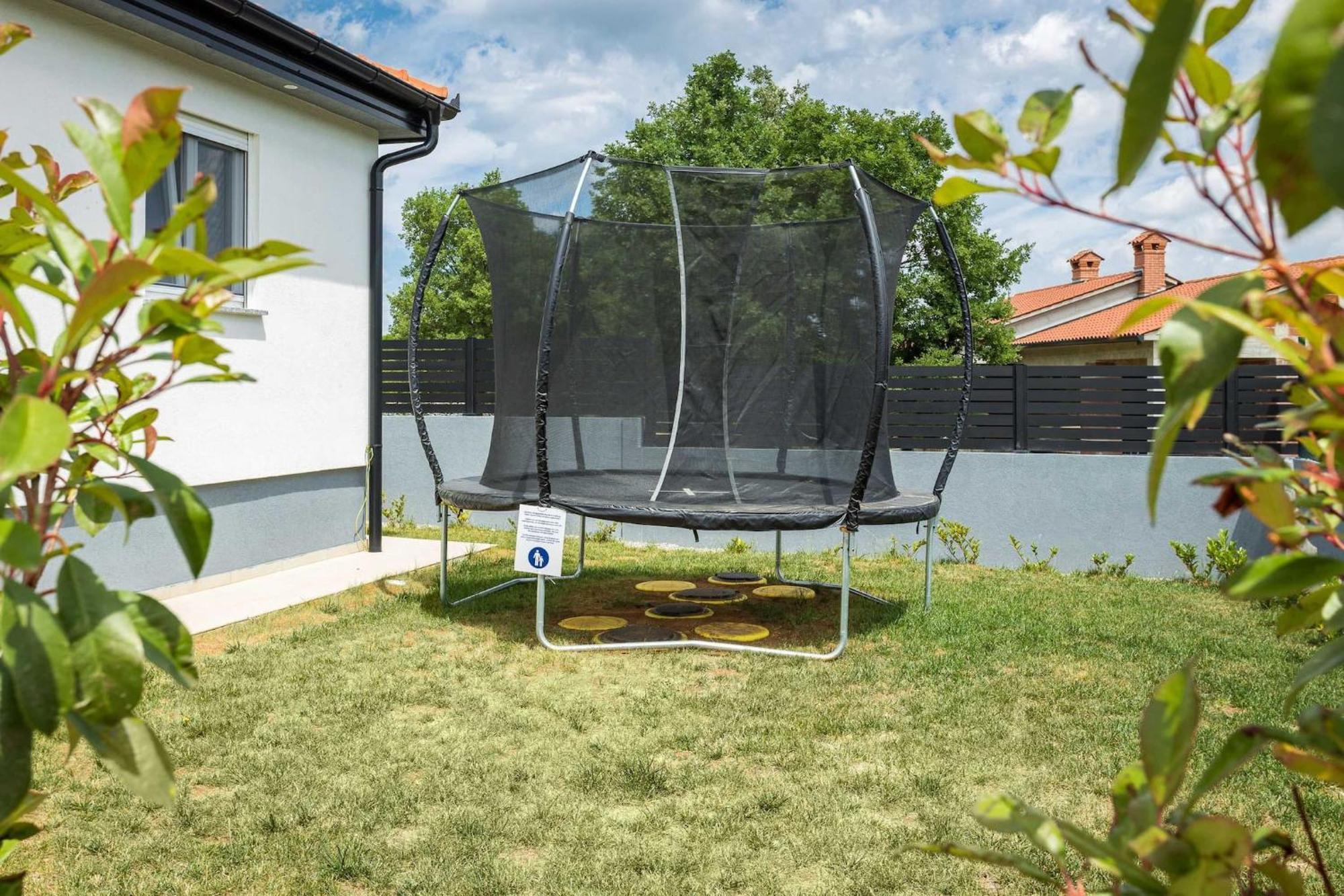Holiday Home Greta 라빈 외부 사진